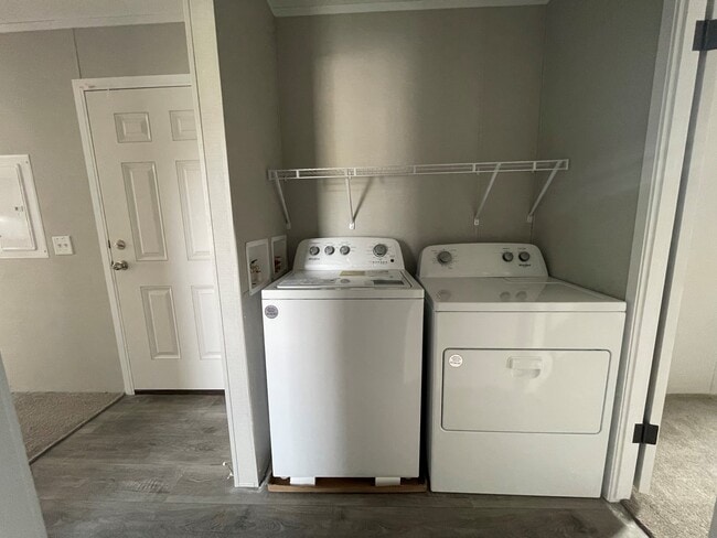 Photo - 2408 Dogwood St