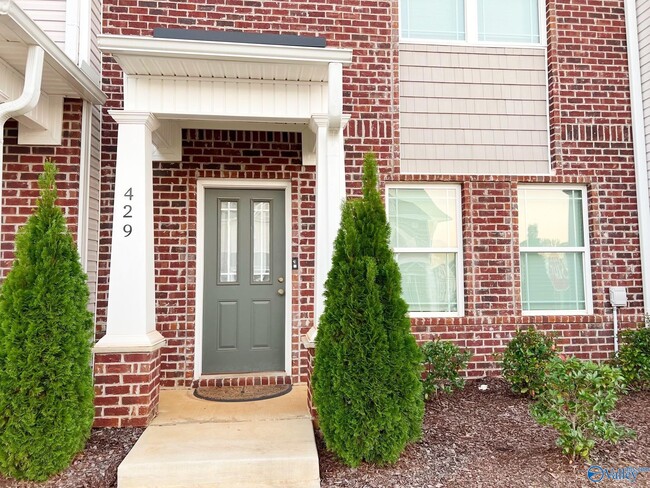 Photo - 429 Falls Pointe Townhome