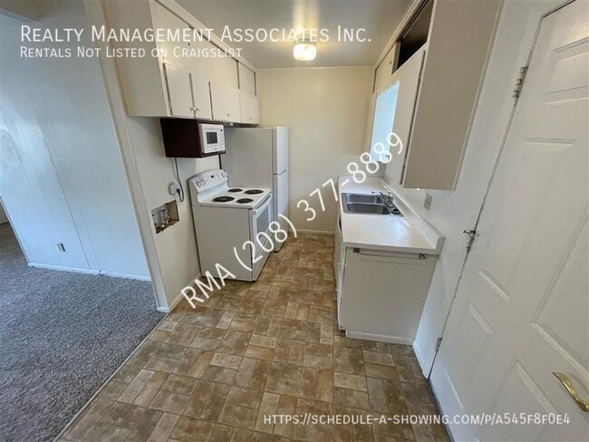 Photo - 1901 N 32nd St