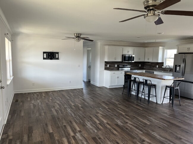 Photo - 9155 Concord Rd