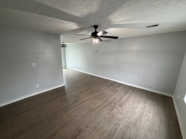 Photo - 111 Norwood Dr