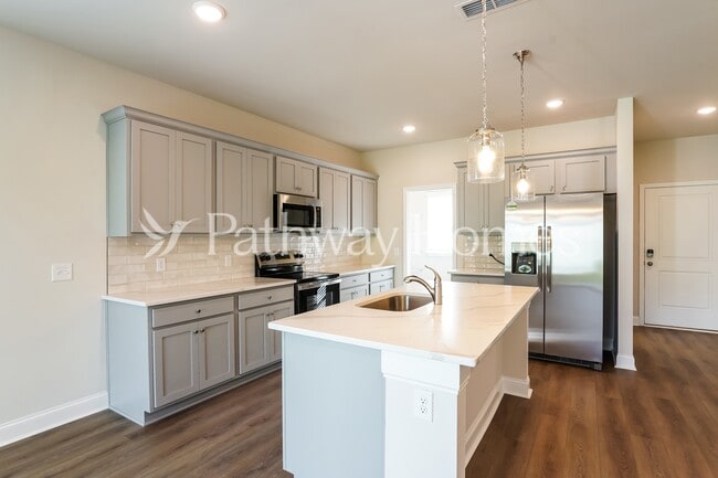 Photo - 215 Limestone Wy