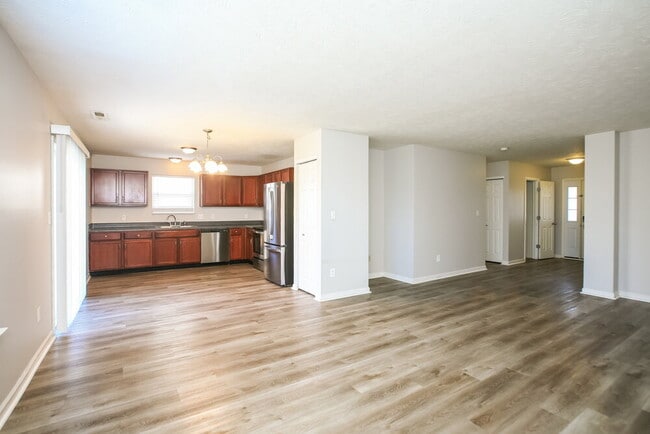 Photo - 2178 Rossington Ln