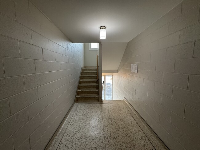 Photo - 185 McSweeney Ave Unit 1