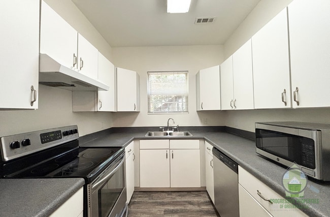 Photo - 129 Harrington Ave