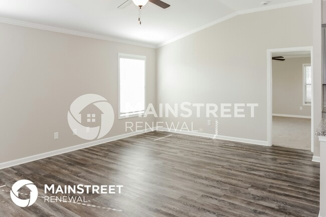 Photo - 258 Fenrose Dr