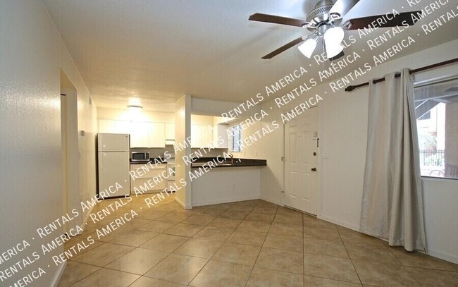 Photo - 1014 E Spence Ave Unit 108