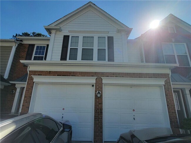 Photo - 2448 Fairlie Dr