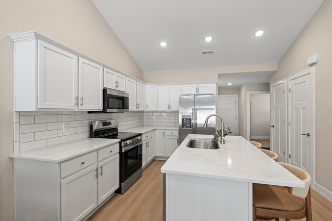 Photo - Whiteford Woods