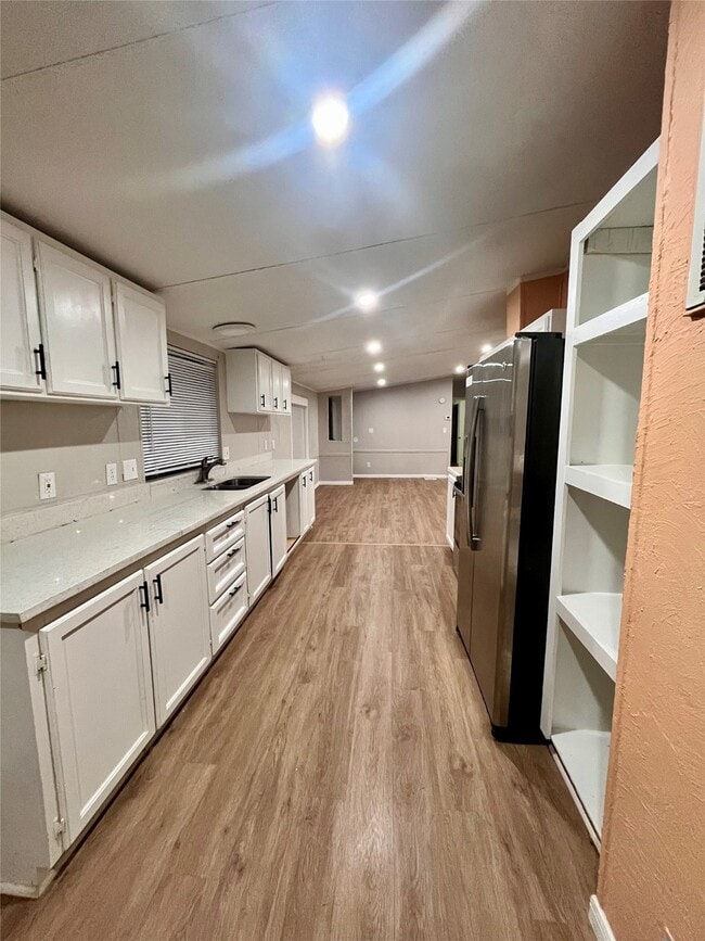 Photo - 26950 Hondo Cir