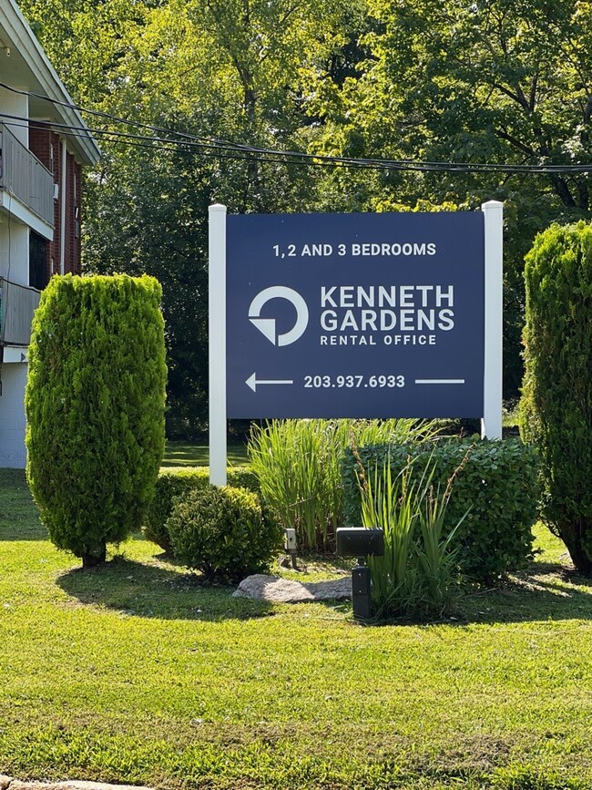 Entrance - Kenneth Gardens Apartments