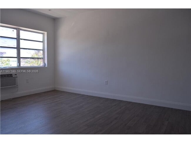 Photo - 7945 East Dr Unidad 206