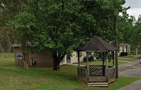 Photo - 135 Armory St