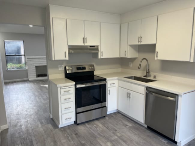 Building Photo - 5641 Passero Way Rental