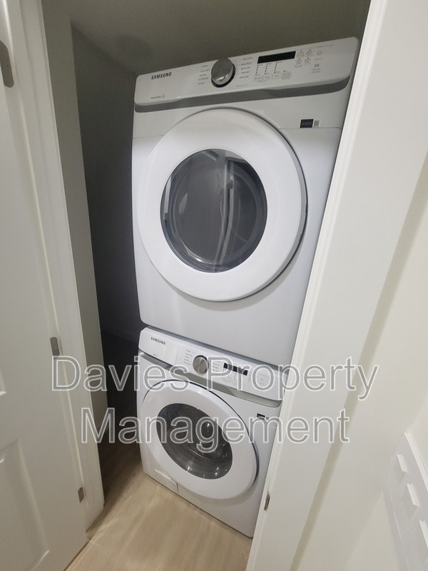 Photo - 20825-2019A 19A Ave NW