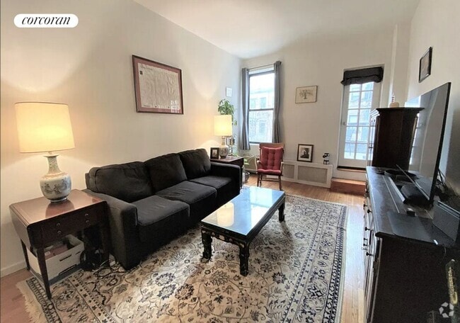 Building Photo - 103 W 74th St Rental