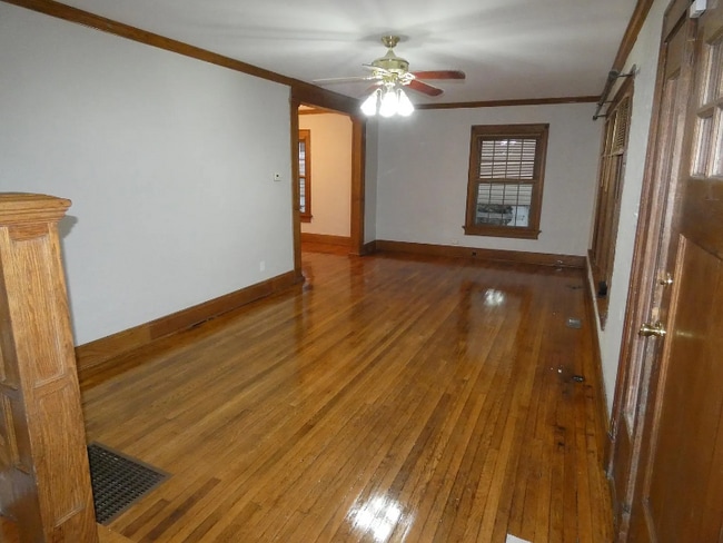 Photo - 616 St Nicholas Ave