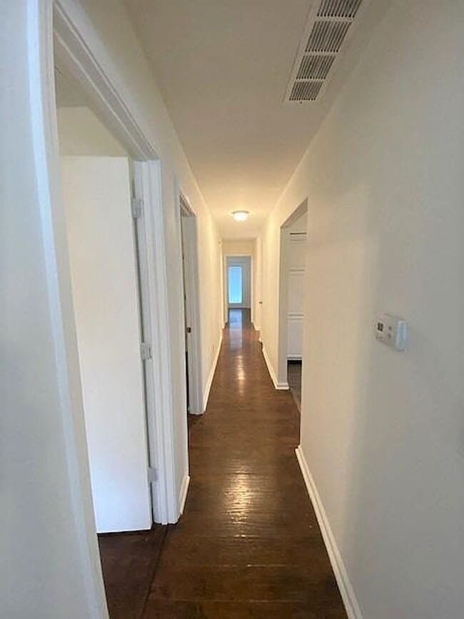 Photo - 663 Shropshire Ave