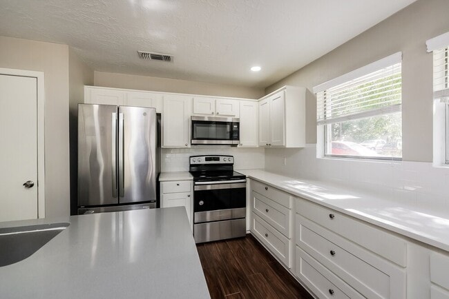 Photo - 15470 Carmel Dr