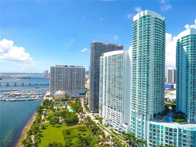 Photo - 1800 N Bayshore Dr Unidad 1800 N Bayshore Dr # 2310