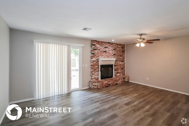 Building Photo - 2625 N Grant Ave Rental