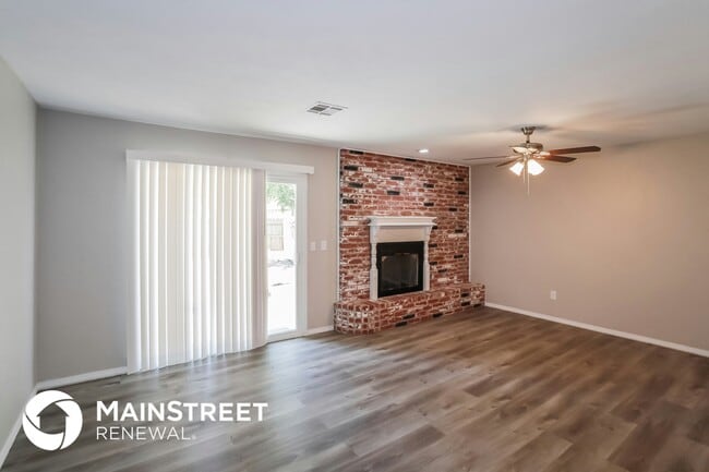 Building Photo - 2625 N Grant Ave Rental