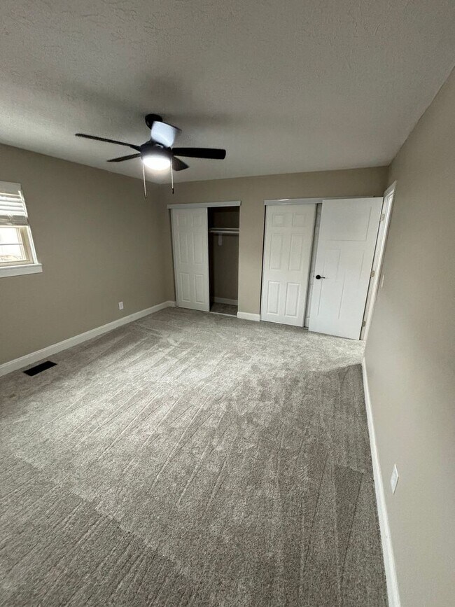 Photo - 3228 Summerhill Ln