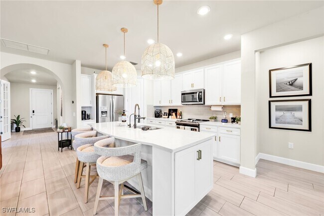 Photo - 19274 Elston Wy