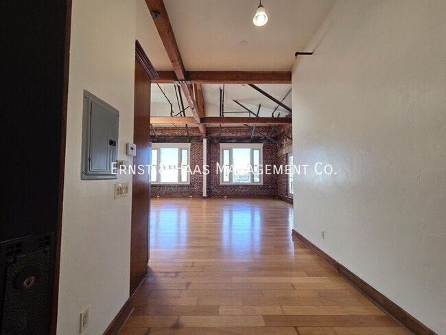 Photo - 800 S Pacific Ave Unit 201