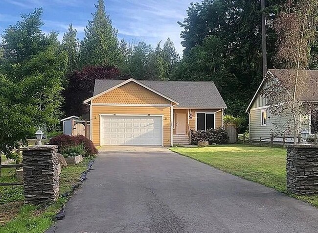 One story home in Suquamish. - One story home in Suquamish.