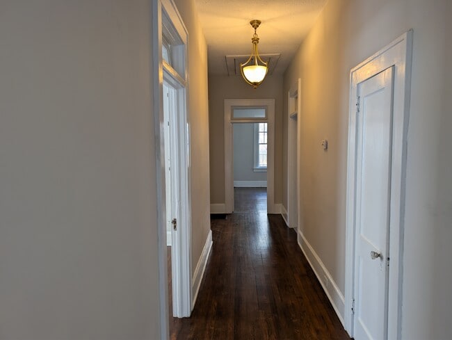 Photo - 1117 Kinard Ct