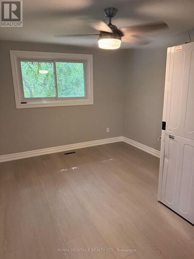 Photo - 286 Lorindale Dr