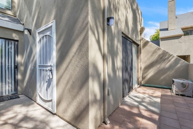 Photo - 1BR/1BA w/ Private Patio + Garage in Sacramento Unit 35
