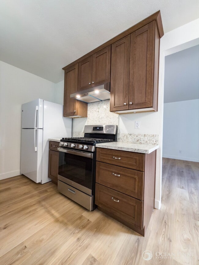 Photo - Newly Remodeled 2 Bedroom Apartment for Rent in Midtown Ventura!