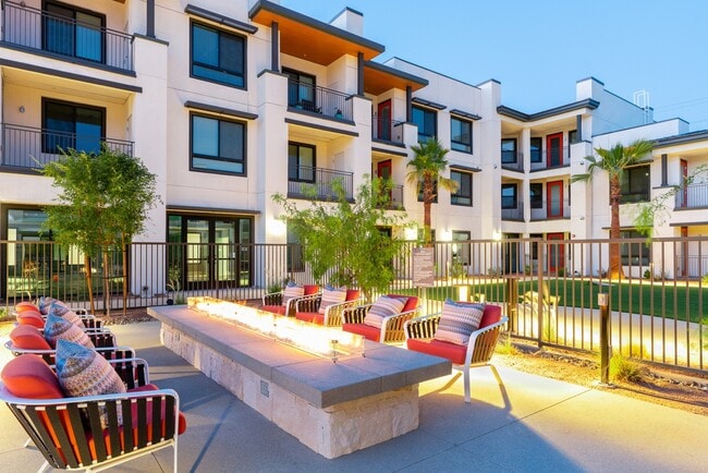 Everleigh Palm Desert 55+ Active Adult Apartment Homes