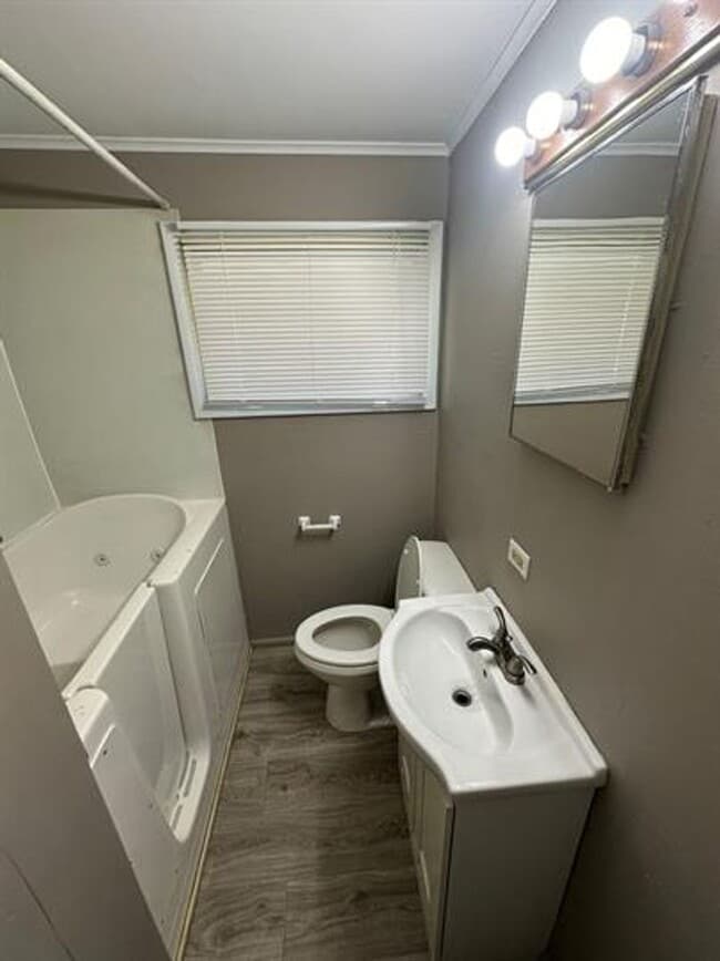 Photo - 1102 N Lincoln Ave