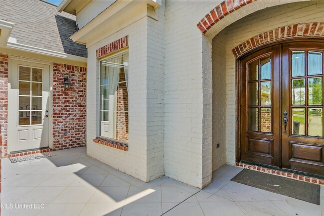 Photo - 102 Cypress Lake Blvd S