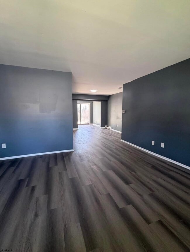 Photo - 2428 Arbor Ct Unit 2428