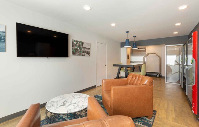 Furnished Studio-Providence - East Providence