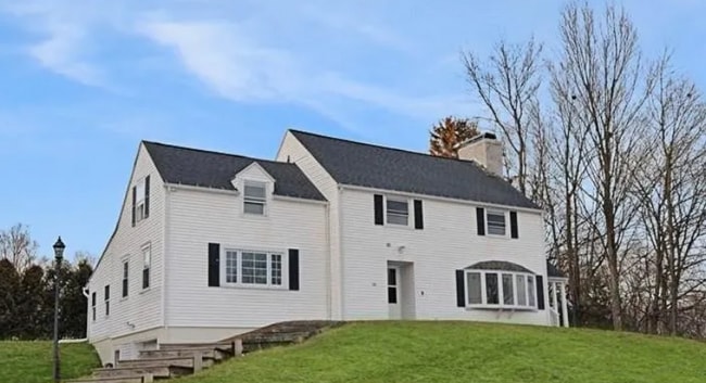 Photo - 44 Curran Rd House