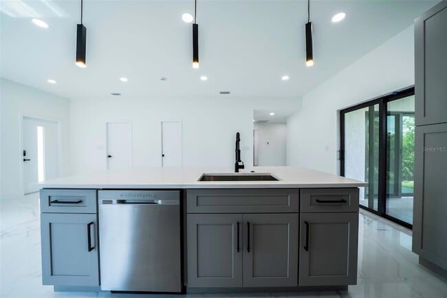 Photo - 3920 Wisteria Pl