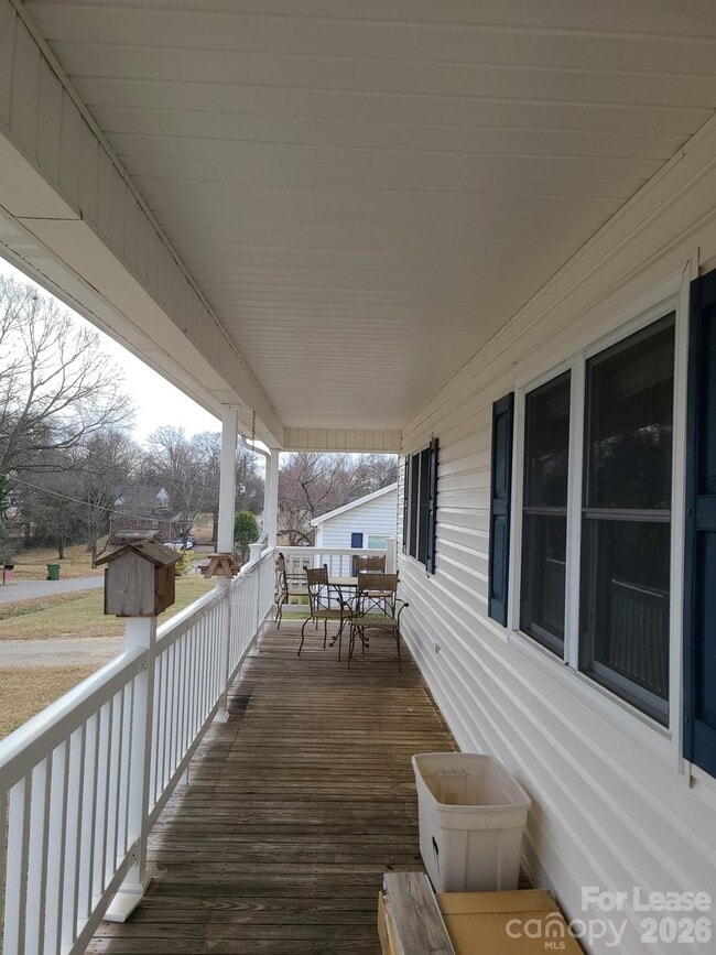 Photo - 201 Eastwood Dr