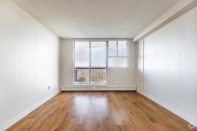 1BR, 1BA - Living - Concorde Apartments