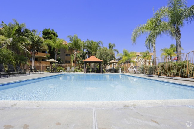 Photo - Ocean Breeze Villas