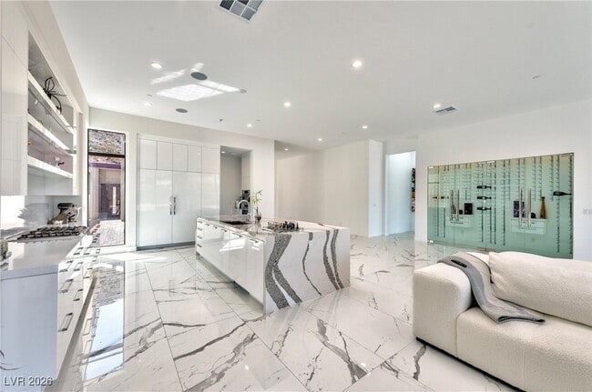 Photo - 702 Blackrock Rim Dr