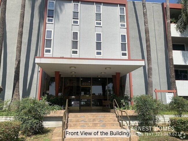 Building Photo - 4915 Tyrone Ave Unit 203 Rental