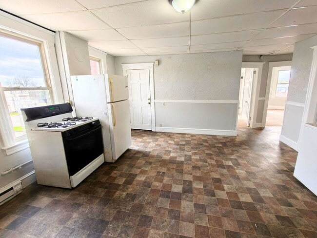 21 Dale St Unit 3