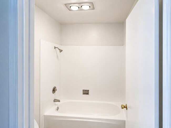 Photo - 1058 S Winchester Blvd Unit 101