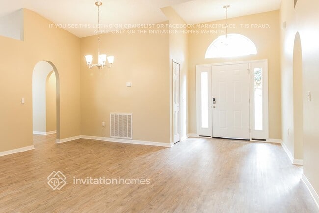 Photo - 1924 Corner Glen Dr