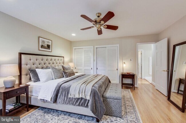14904 Claude Ln